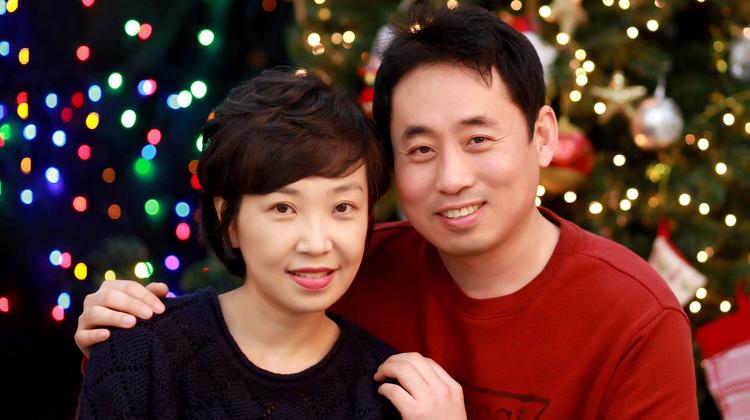 "당신이 그립습니다. 사랑합니다. 그리고 고맙습니다."