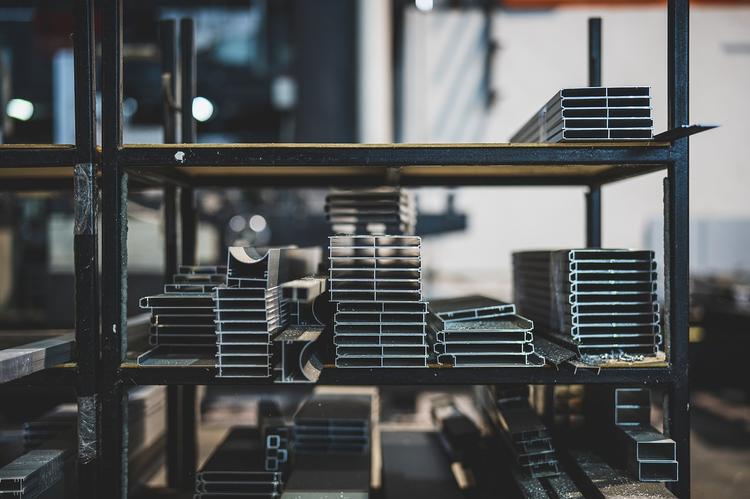 [조원경의 돈의 세계] 사랑과 돈의 순도